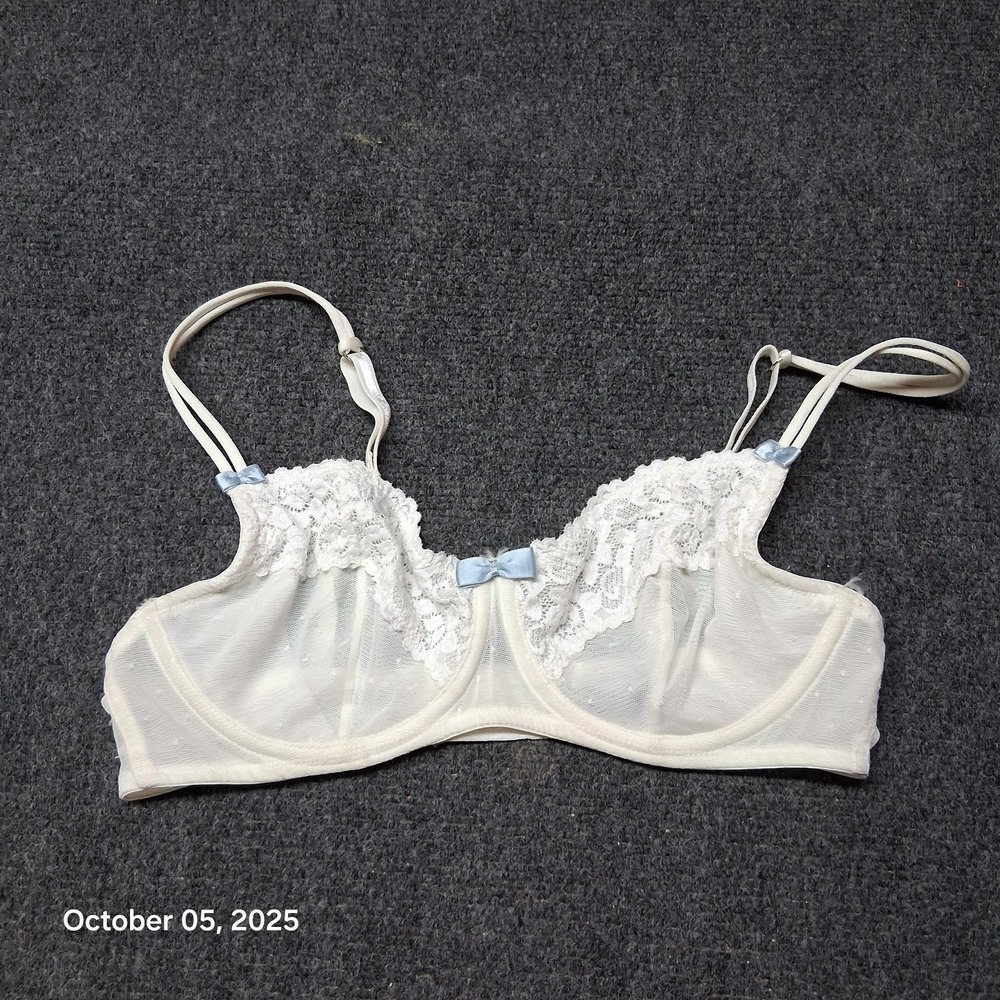 Adore Me Bra Size 32 D Cup White Lace‎ Semi Sheer Sexy